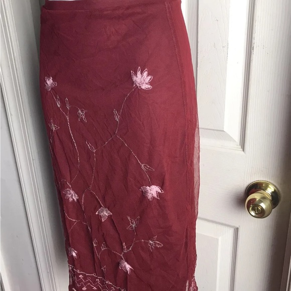 Zashi Sheer Overlay Lined Skirt -Ruby Floral Pattern Beaded Hem- Size M MEDIUM - Picture 6 of 13